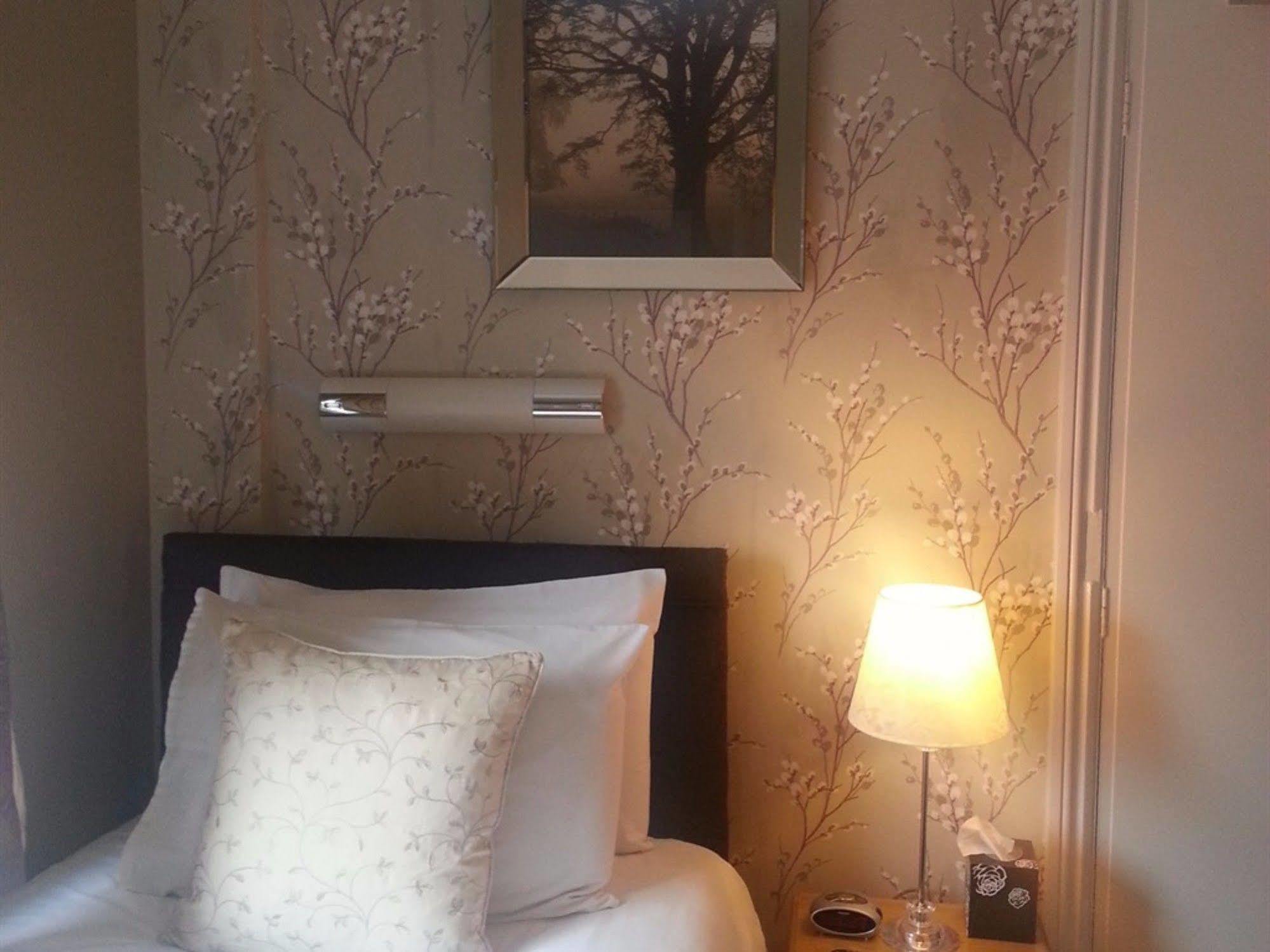 Hunters Moon Guest House Stratford-upon-Avon Exterior foto